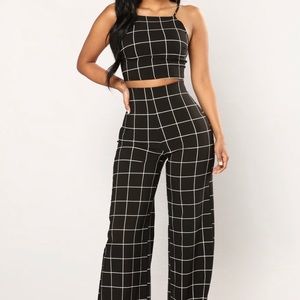 Fashion Nova “Take A Picture Pant Set”